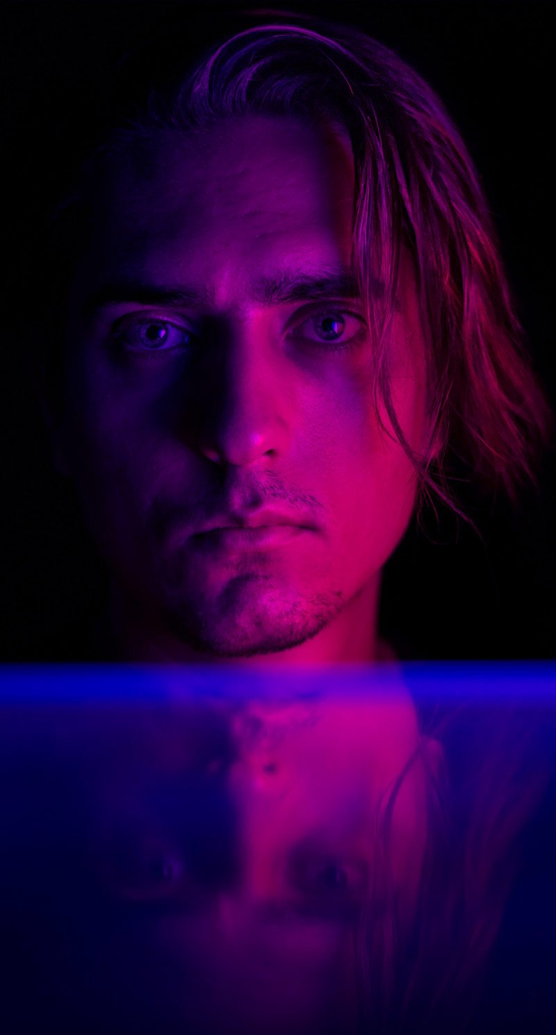 i
